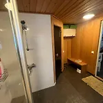 Miilu Hirsimoekki Jaerven Rannalla Villa Syöte