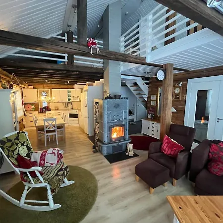 Villa Miilu Hirsimoekki Jaerven Rannalla Syöte