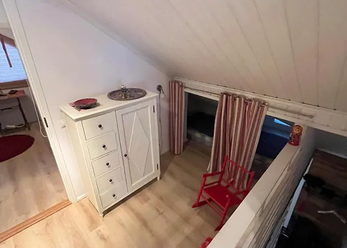 Βίλα Miilu Hirsimoekki Jaerven Rannalla *