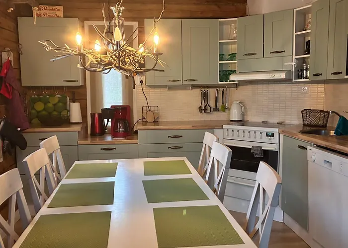 Miilu Hirsimoekki Jaerven Rannalla Βίλα